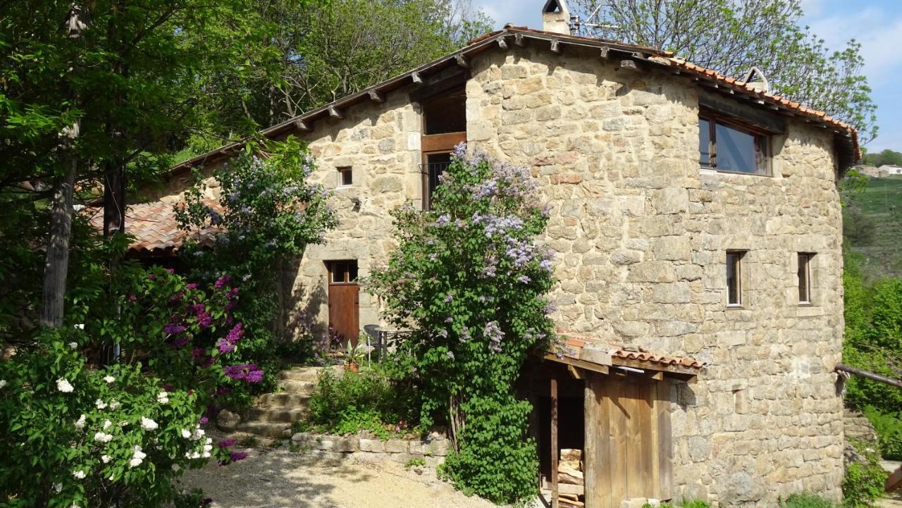 Gîte de Chapelèche Les Châtaigniers Gluiras Esterno foto