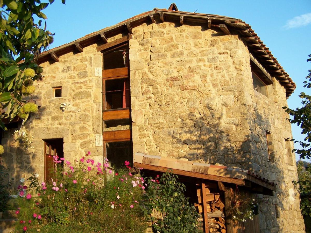 Gîte de Chapelèche Les Châtaigniers Gluiras Esterno foto